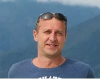 Андрей Градов